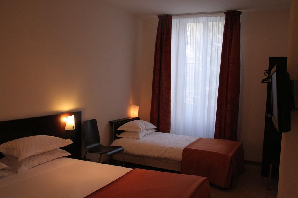 Hotel La Beauze Aubusson  Quarto foto